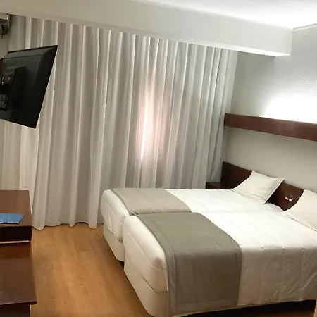 Otel Costa De Prata 2 & Figueira da Foz