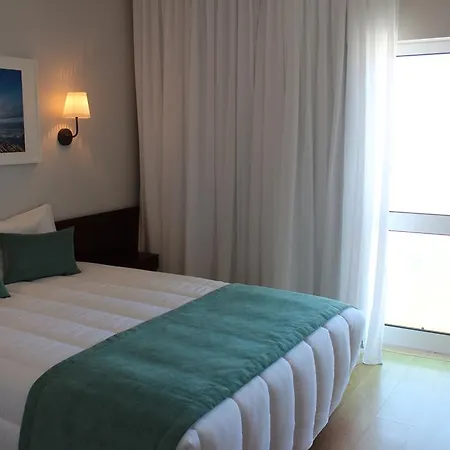 Hotel Costa De Prata 2 & 3*