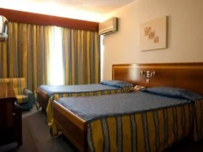 Costa De Prata 2 & Otel 3*